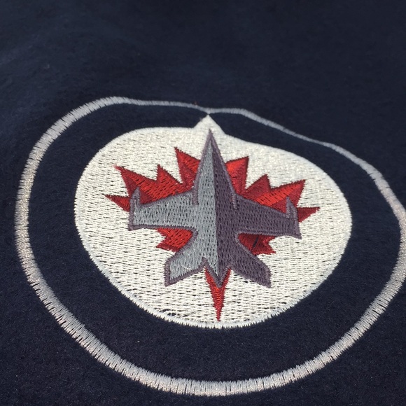 NHL Winnipeg Jets Dog Pet Hockey Fleece Hoodie Sweater Size X-Large New with Tag - Picture 2 of 10